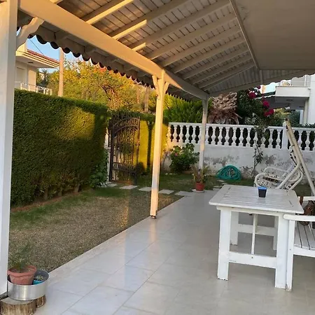 Alaçatı Villa